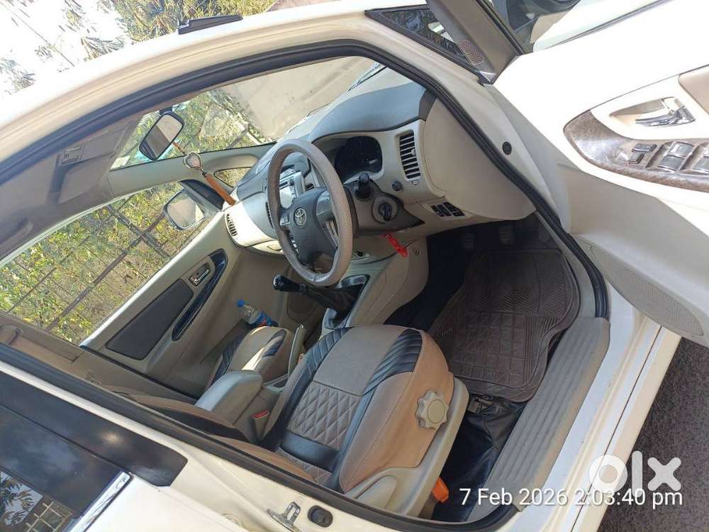 Toyota Innova 2.5 Z Diesel 7 Seater, 2014, Diesel
