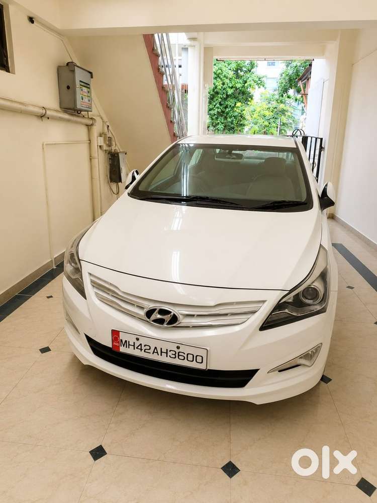 Hyundai Verna Petrol 2015