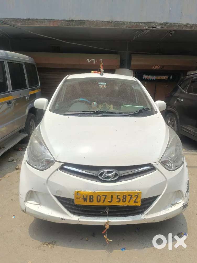 Hyundai Eon 2018 Petrol 125000 Km Driven