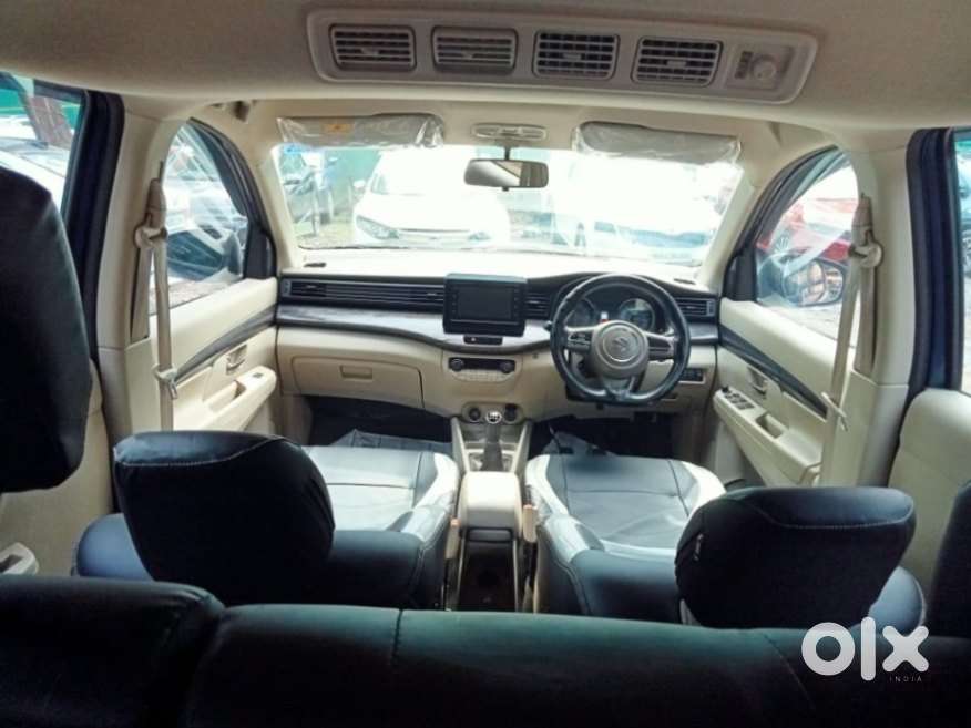 Maruti Suzuki Ertiga Zxi Shvs, 2022, Petrol