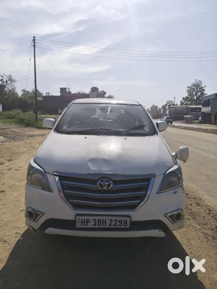 Toyota Innova 2011 Diesel Well Maintained