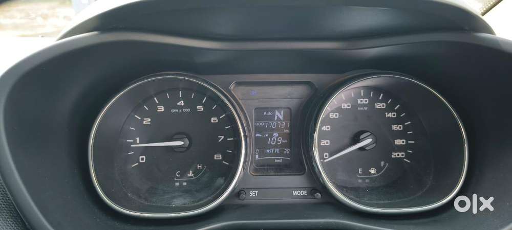Tata Nexon Pure (s) 1.2 Petrol 6amt, 2019, Petrol