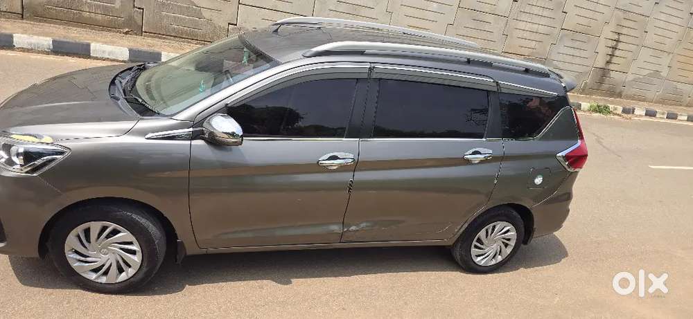 Maruti Suzuki Ertiga Vxi 2023