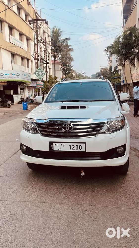 Toyota Fortuner Diesel 2012