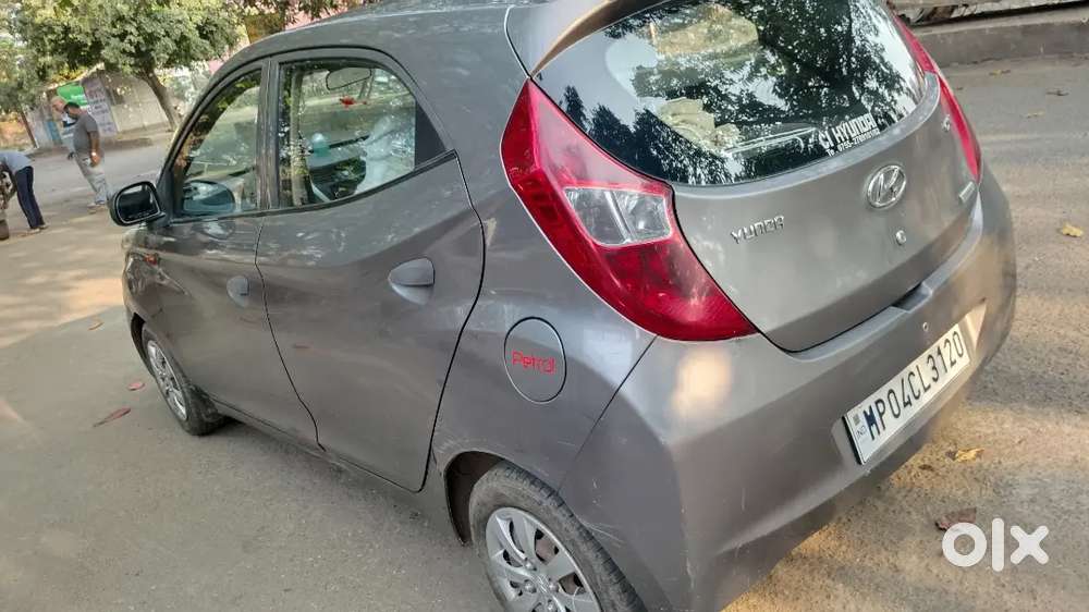 Hyundai Eon Magna 2013