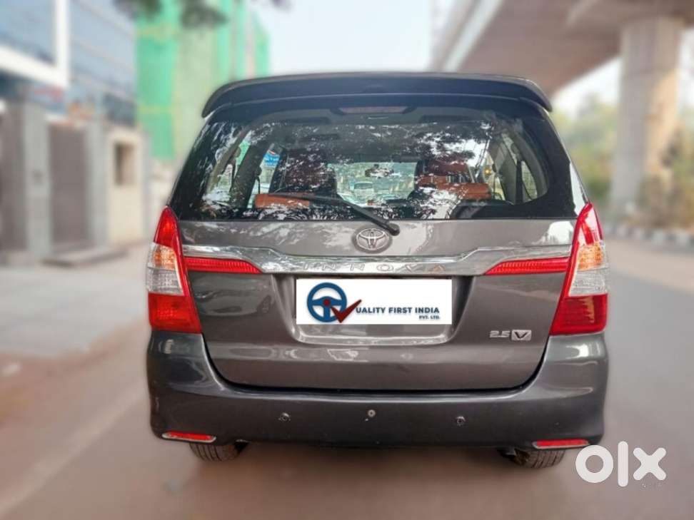 Maruti Suzuki Swift Dzire Vxi(o) Mt, 2019, Petrol
