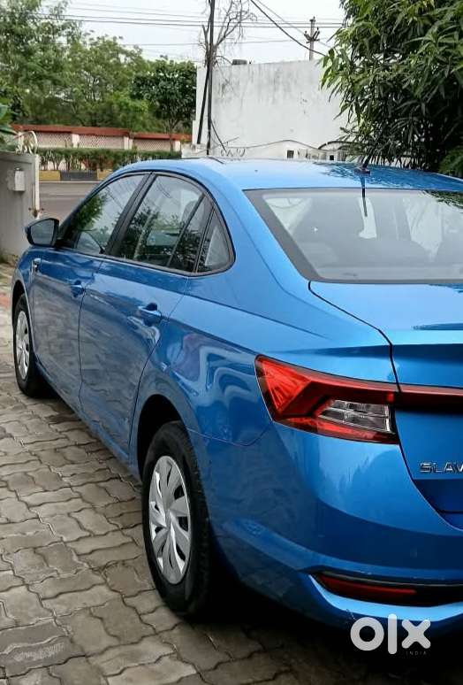 Skoda Slavia 1.0 Active Tsi, 2022, Petrol