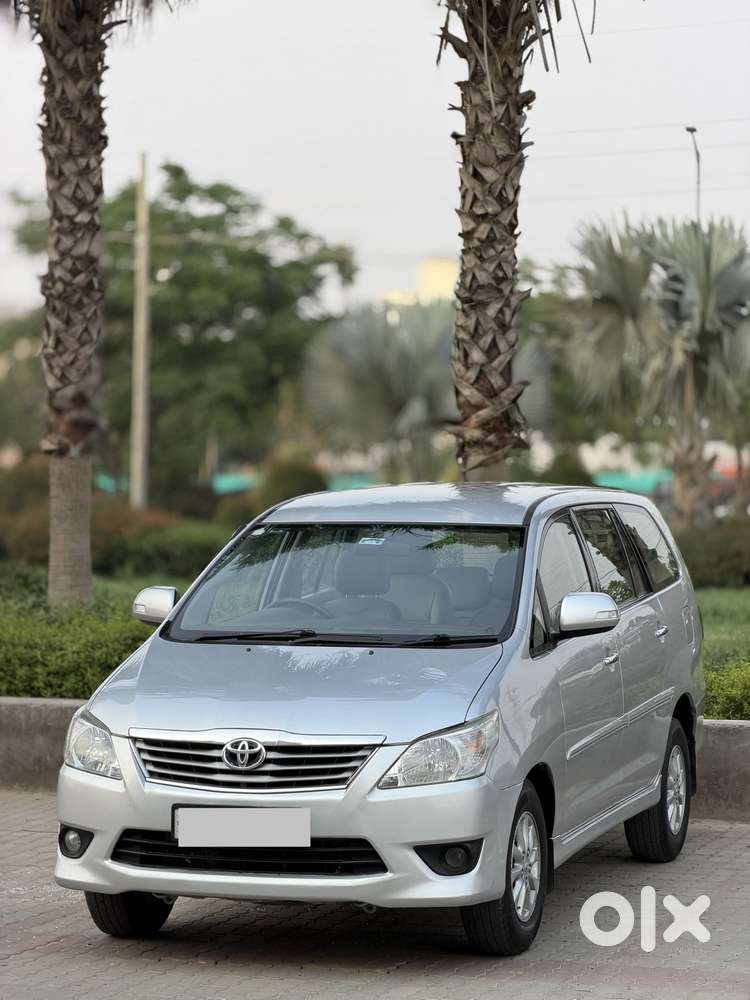 Toyota Innova 2.5 V 7 Str, 2012, Diesel