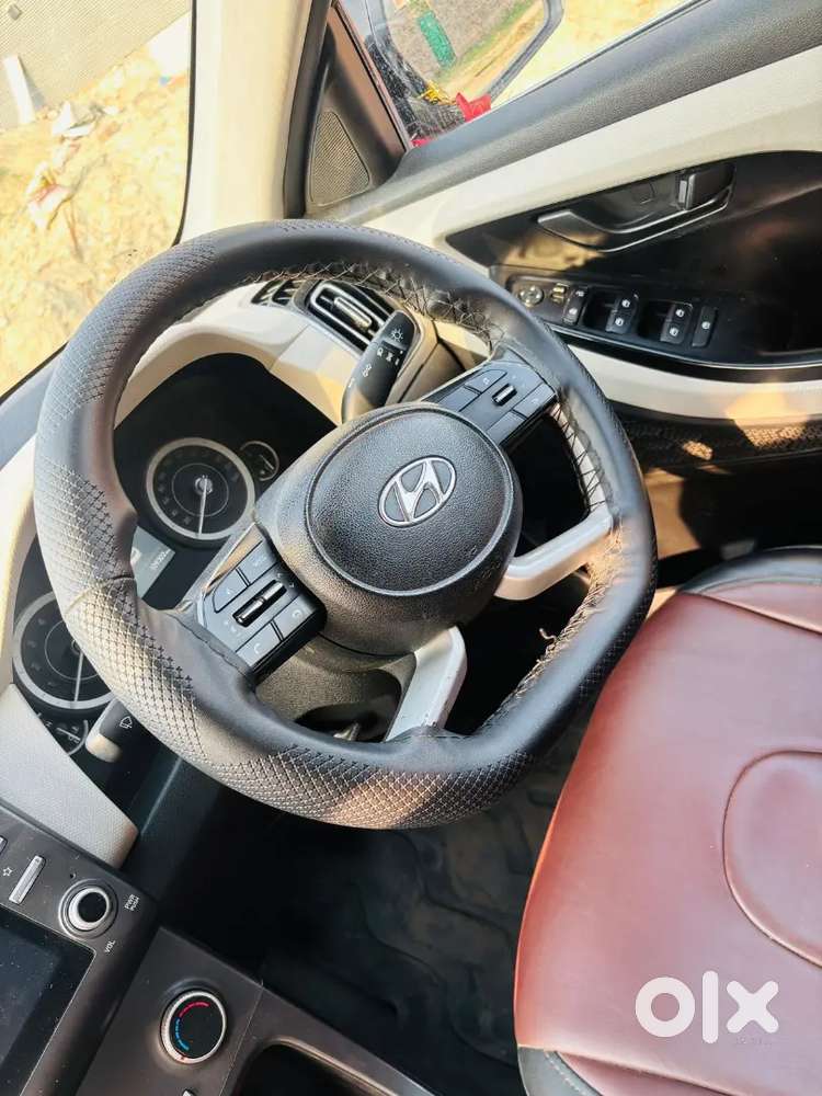 Hyundai Creta 2021 Petrol 99000 Km Driven Phantom Black