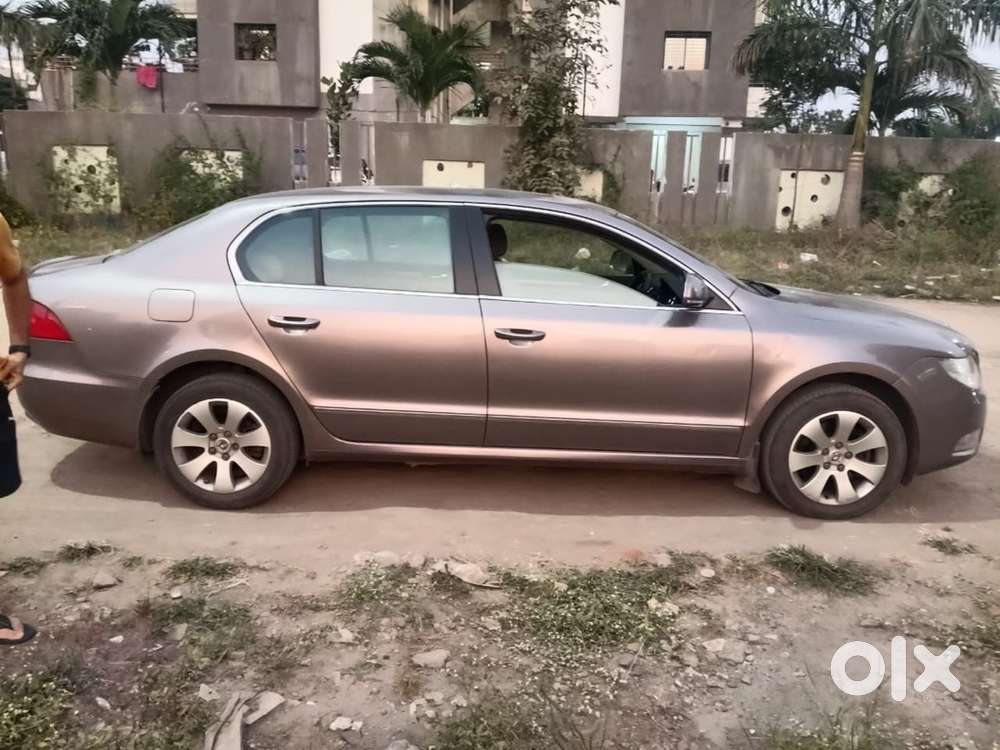 Skoda Superb Elegance 2013 With 87000 Km Driven