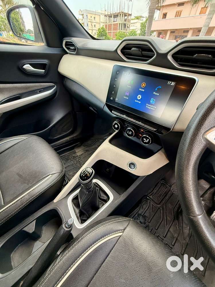 Nissan Magnite Petrol 2023