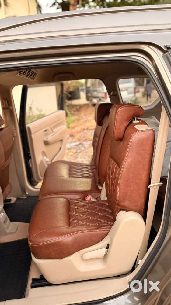 Toyota Rumion Petrol V 2024