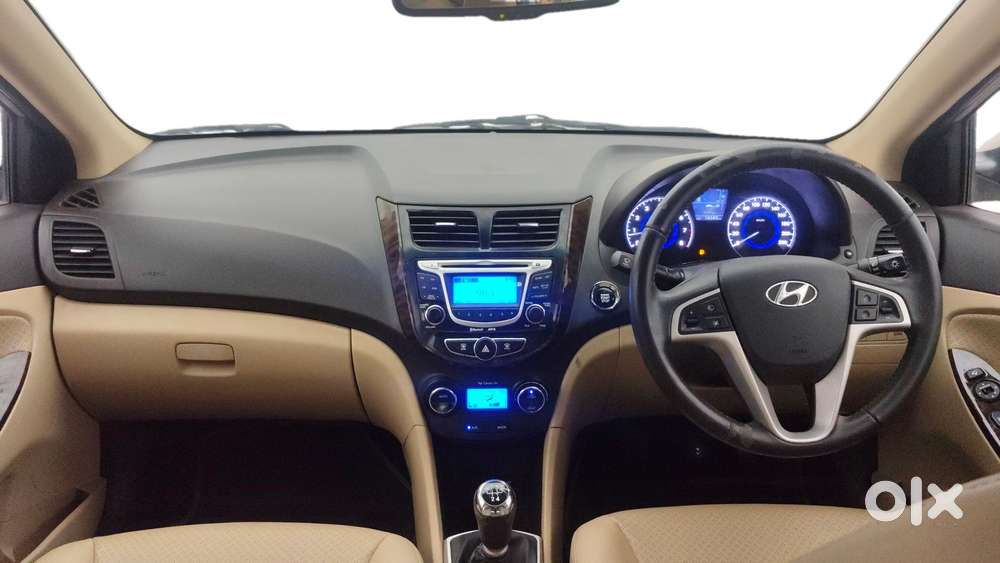 Hyundai Verna Fluidic 1.6 Vtvt Sx, 2012, Petrol