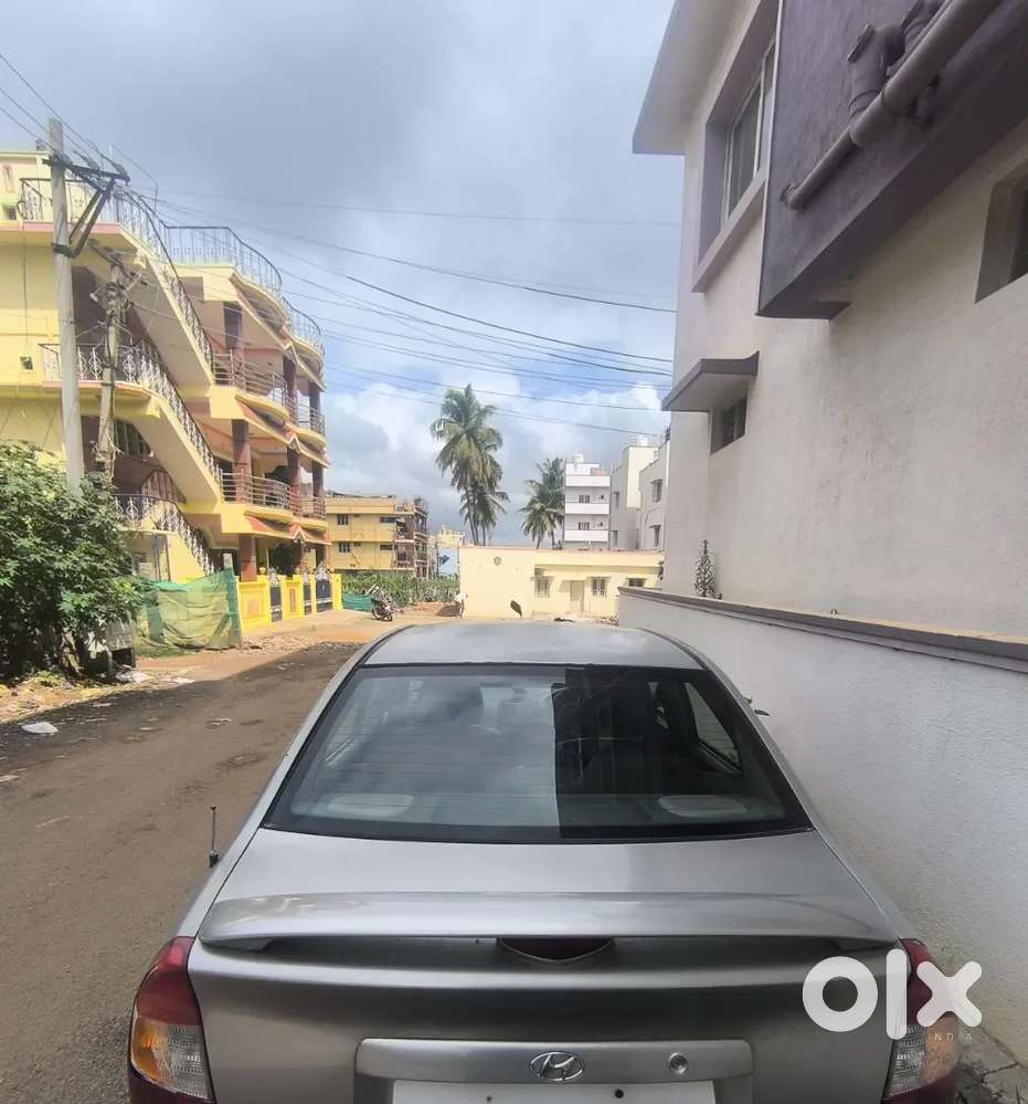 Hyundai Accent 1.5l Petrol Engine