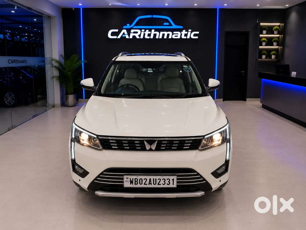 Mahindra Xuv300 1.2 W8 (o) Amt Petrol, 2023, Petrol