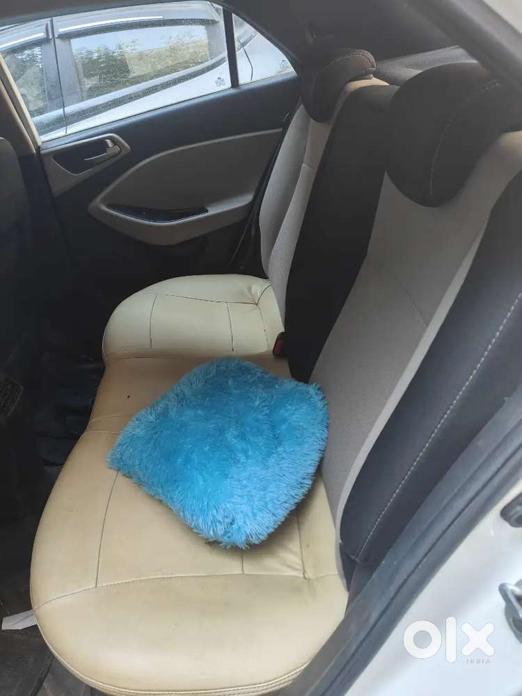 Hyundai Elite I20 2015 Petrol 124000 Km Driven