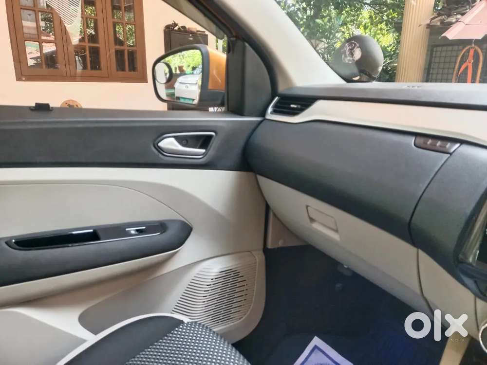 Renault Triber 2020 Petrol