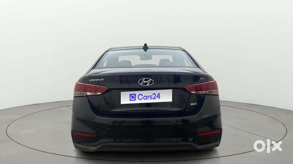 Hyundai Verna 1.6 Sx (o) Vtvt At, 2017, Petrol