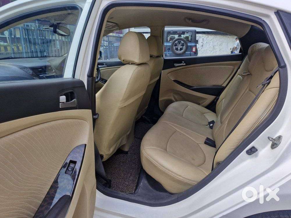 Hyundai Verna 1.6 Fluidic Vtvt S (o) At, 2017, Petrol