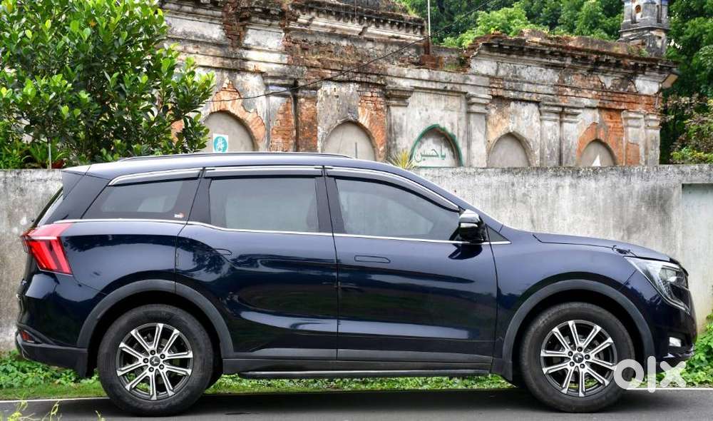 Mahindra Xuv700 2.2 Ax 7 Diesel Mt Luxury Pack Str, 2023, Diesel