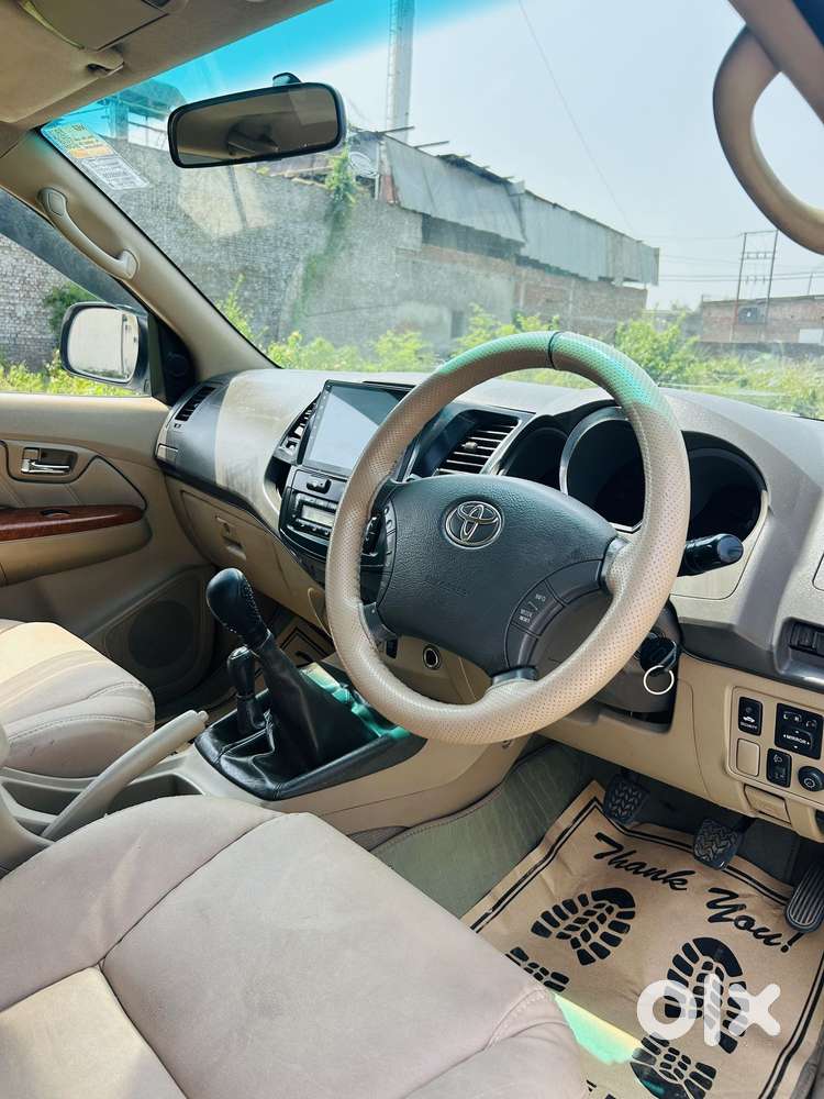 Toyota Fortuner 4x4 Mt 2.8 Diesel, 2011, Diesel