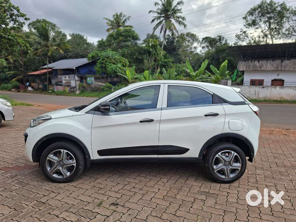 Tata Nexon 1.2 Revotron Xm, 2018, Petrol