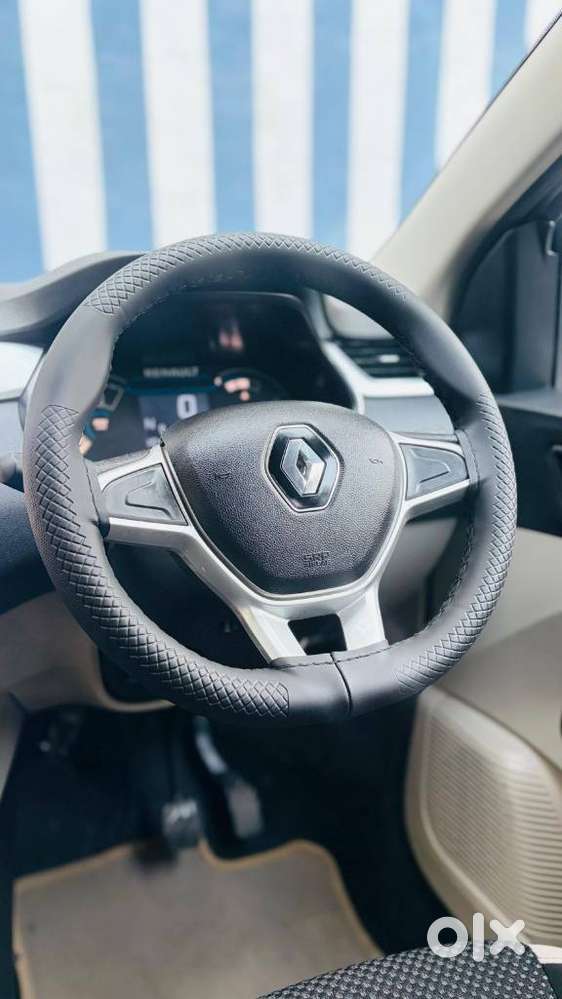 Renault Triber, 2021, Petrol