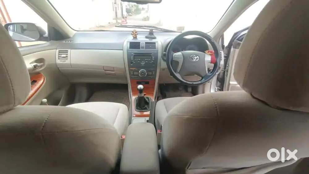 Toyota Corolla Altis Top Model 2010 Cng + Pretol