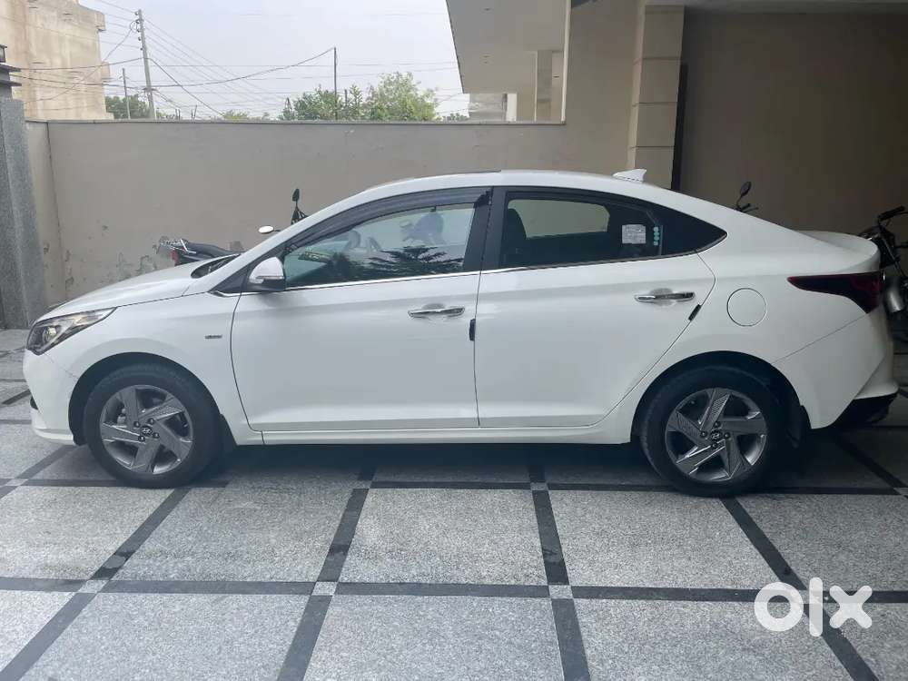 Hyundai Verna Diesel At 2022