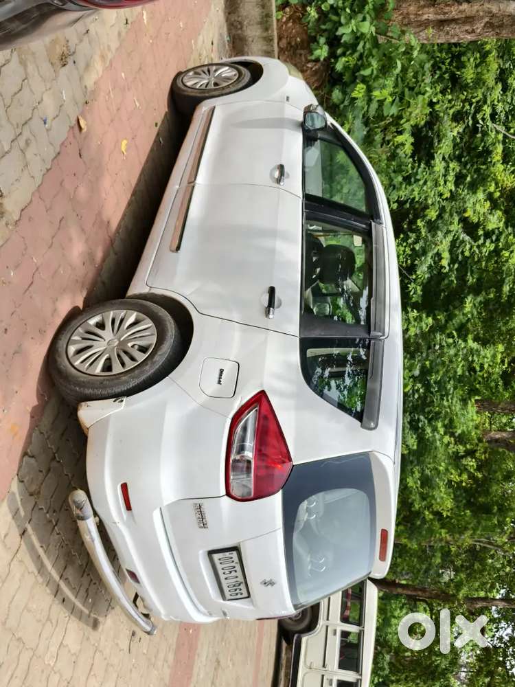 Maruti Suzuki Ertiga 2015 Diesel 120000 Km Driven