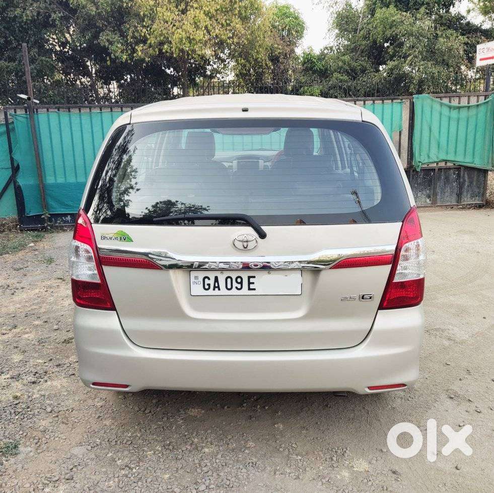 Toyota Innova 2.5 G (diesel) 8 Seater, 2013, Diesel
