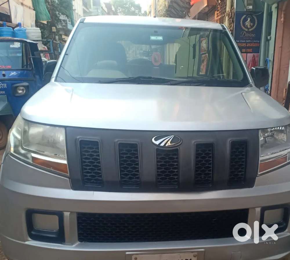Mahindra Tuv 300 2017 Variant
