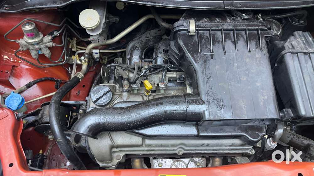 Maruti Suzuki Swift Vxi Bsiv, 2011, Petrol