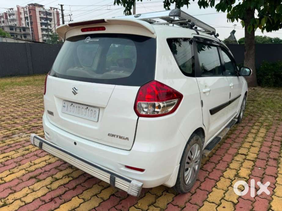 Maruti Suzuki Ertiga 1.5 Vxi, 2013, Petrol