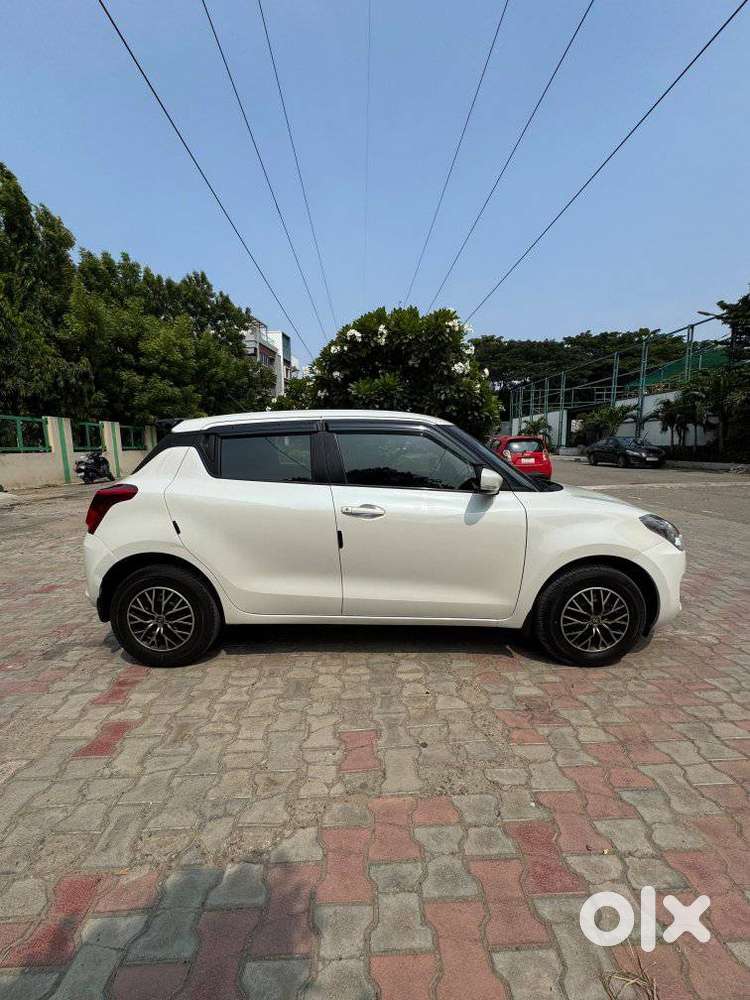 Maruti Suzuki Swift 1.2 Vxi (o), 2023, Petrol