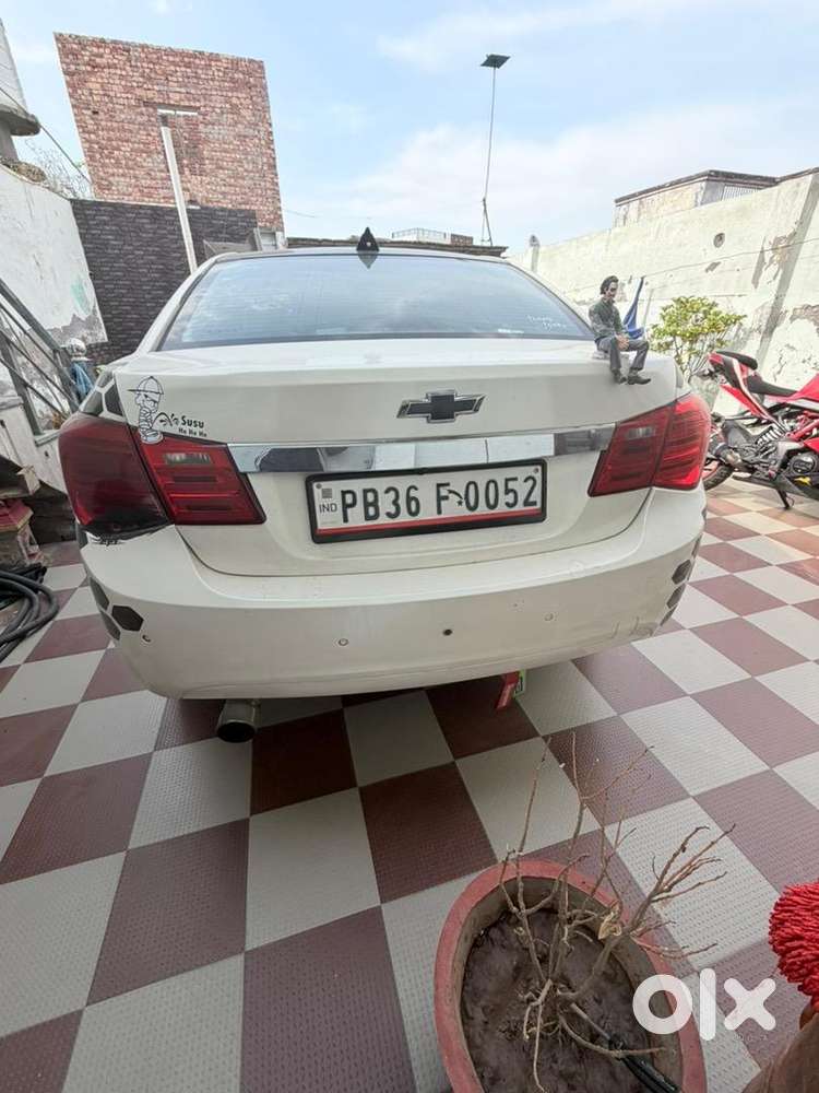 Chevrolet Cruze 2010 Diesel Well Maintained