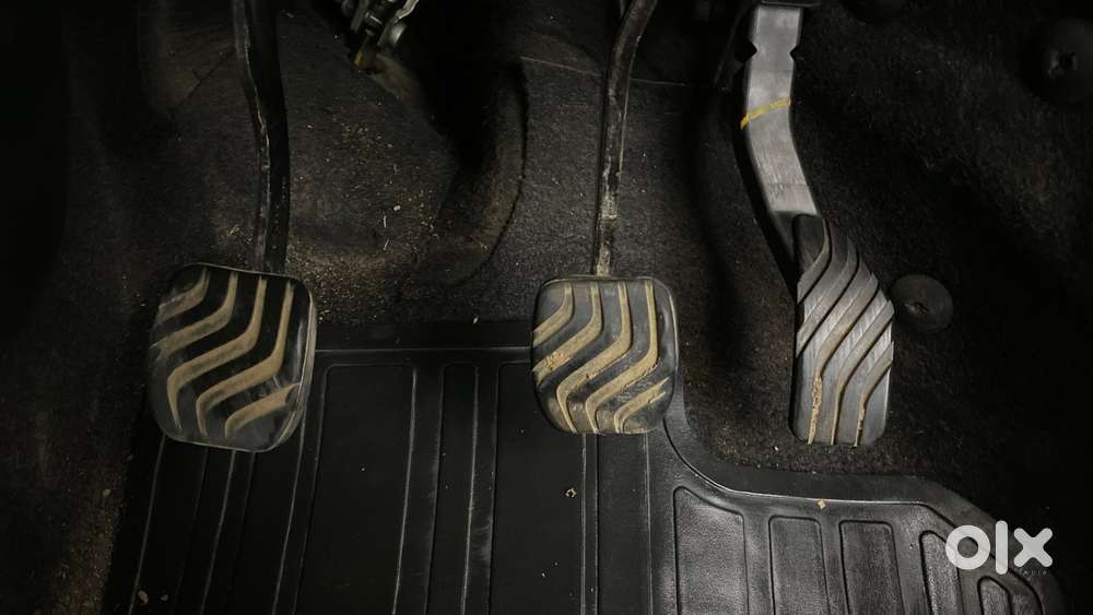 Renault Triber Rxz, 2021, Petrol