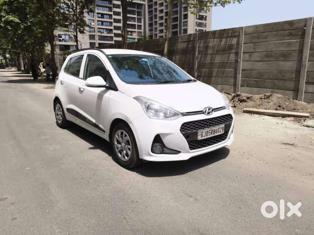 Hyundai Grand I10 1.2 Kappa Sportz Option, 2017, Cng & Hybrids