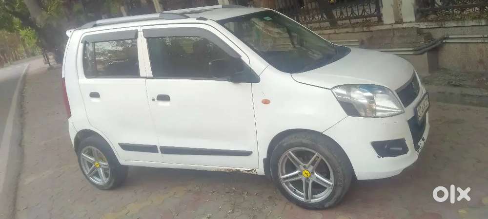 Maruti Suzuki Wagon R 1.0 2014 Cng & Hybrids 102000 Km Driven