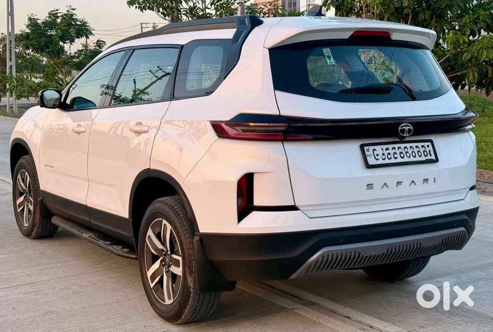 Tata Safari Adventure Plus, 2024, Diesel