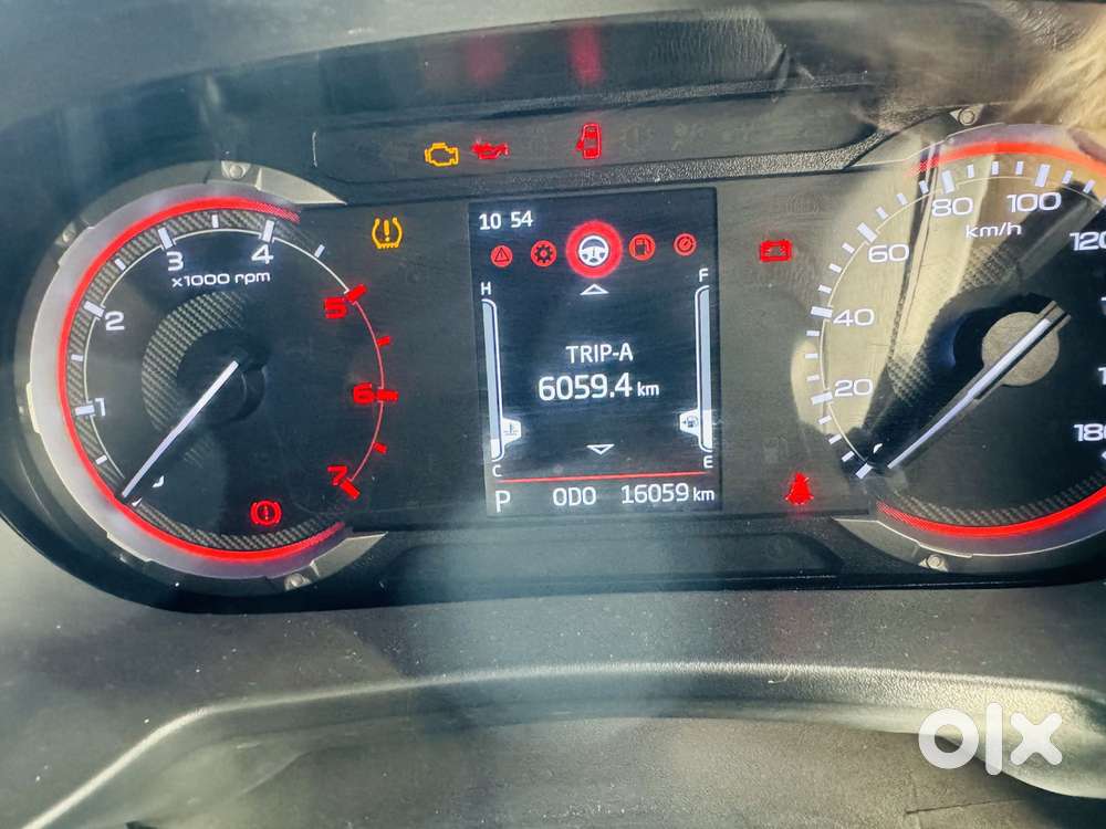 Mahindra Thar Lx Convertible Top Diesel At 4wd, 2024, Diesel