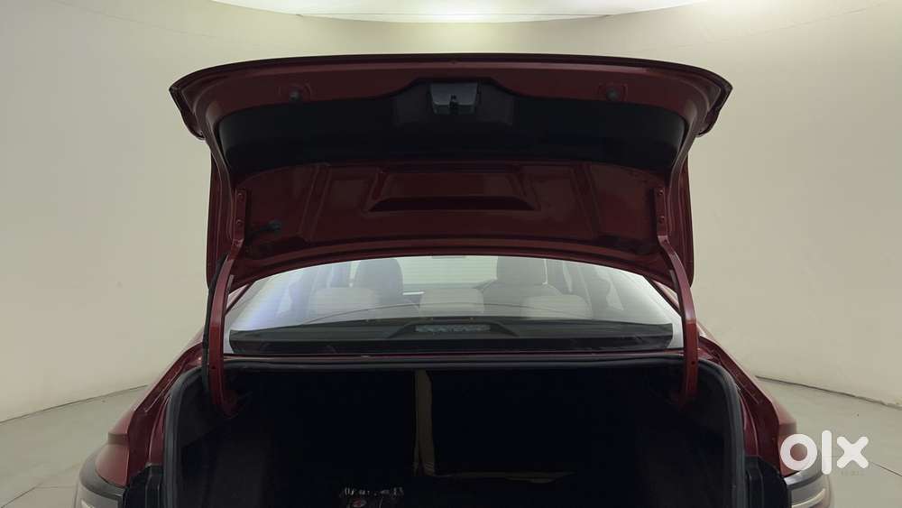 Volkswagen Virtus Highline Plus 1.0 Tsi At, 2023, Petrol