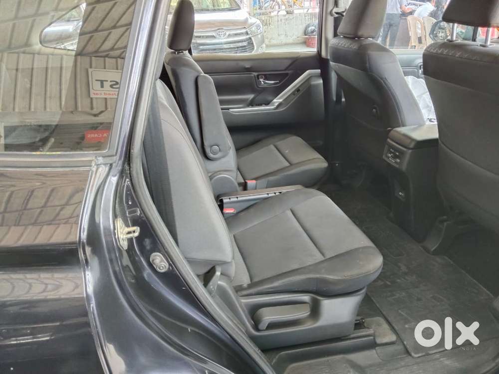 Toyota Innova Hycross 2.0 Gx 7 Str, 2023, Petrol