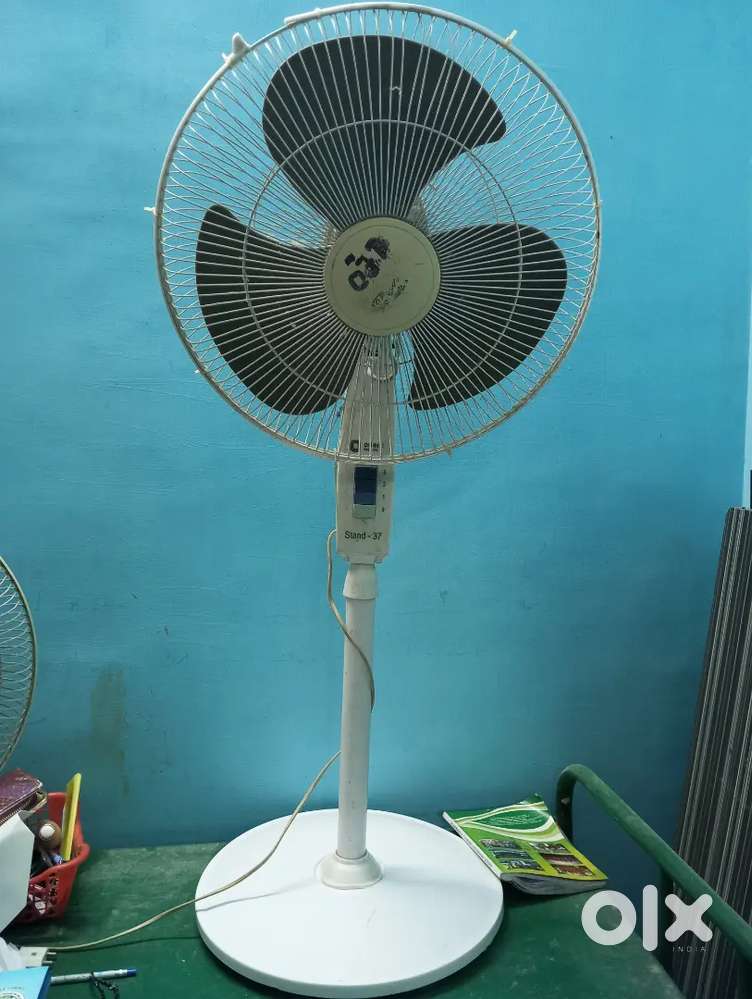 Long table fan, working fine.