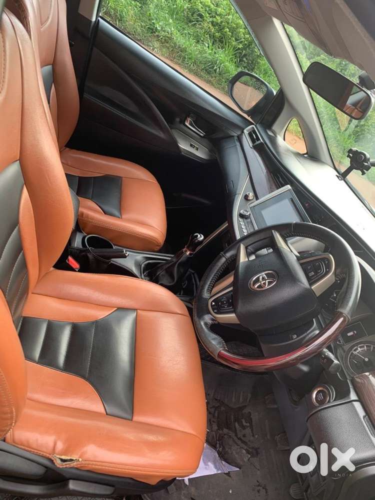 Toyota Innova Crysta 2018 Diesel Well Maintained