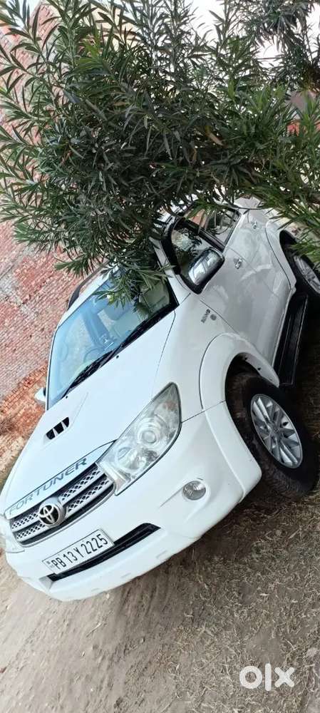 Toyota Fortuner 2010 Diesel