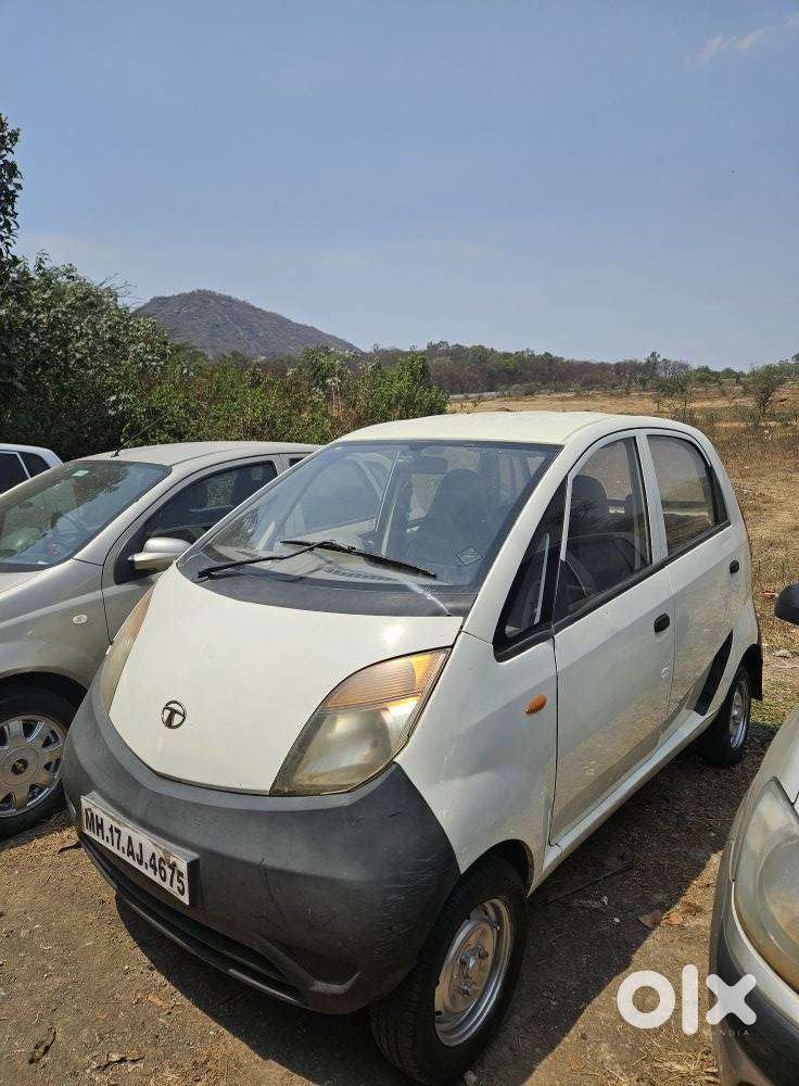 Tata Nano Xe, 2012, Petrol