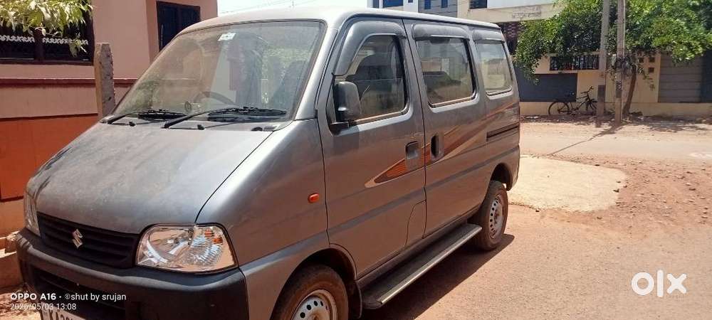Maruti Suzuki Eeco 2022 Petrol Well Maintained