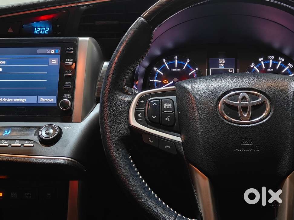Toyota Innova Crysta [2020-ongoing] 2.7 Gx At 8 Str, 2022, Petrol