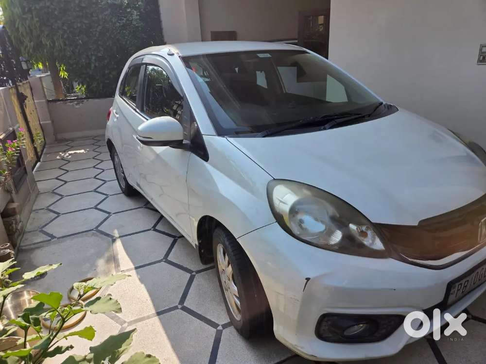 Honda Brio Vx Petrol 2017